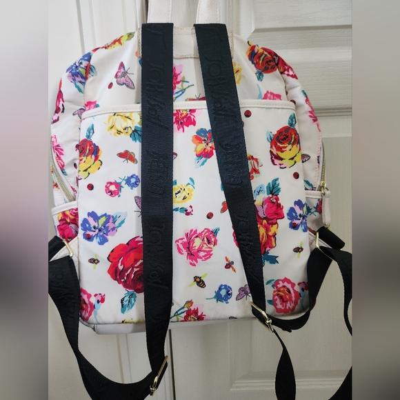 Better Johnson Roses Backpack - Picture 2 of 3